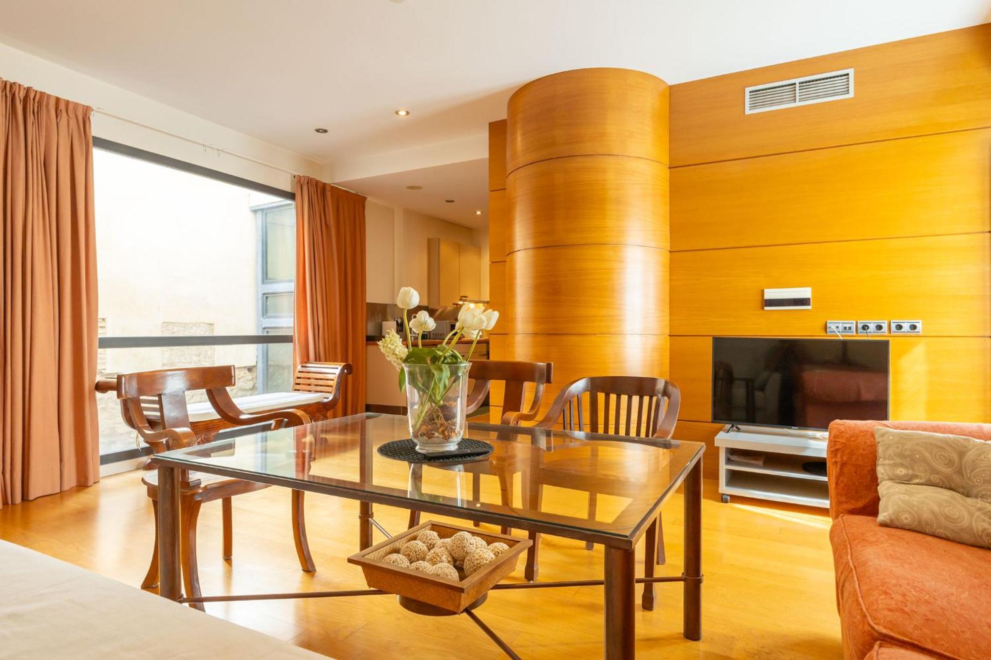 La Maestranza Charming One Or Two Bedrooms Apartments By Ocityzen Sevilla Exterior foto